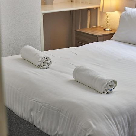 Pleasure Holiday Apartments Μπλάκπουλ Δωμάτιο φωτογραφία