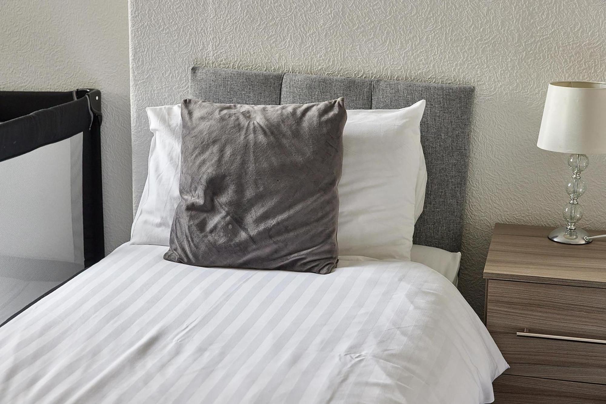 Pleasure Holiday Apartments Μπλάκπουλ Δωμάτιο φωτογραφία